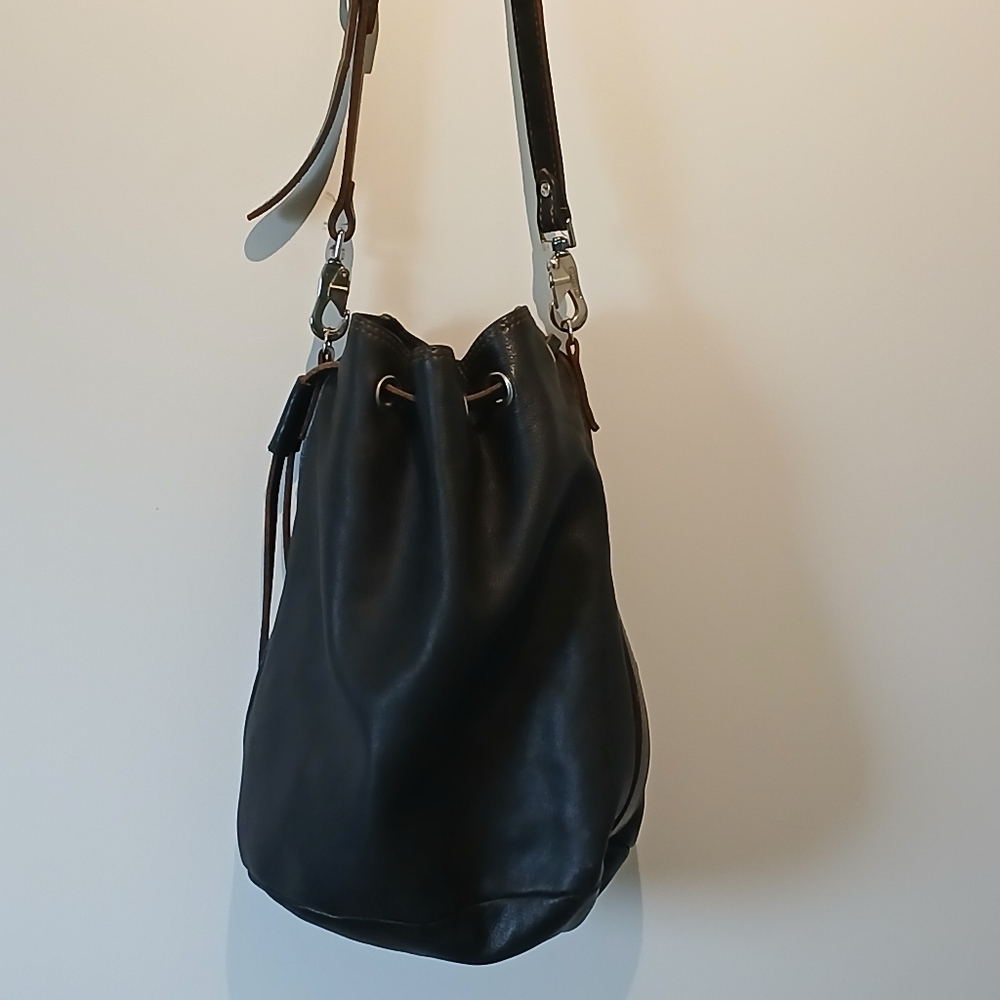 90s Leather Rugby Bucket Bag - Picture 2 of 16